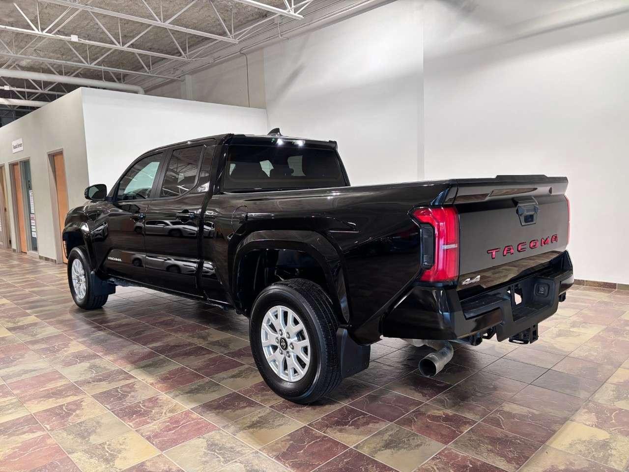 2024 Toyota Tacoma 4x4 Double Cab Auto Photo