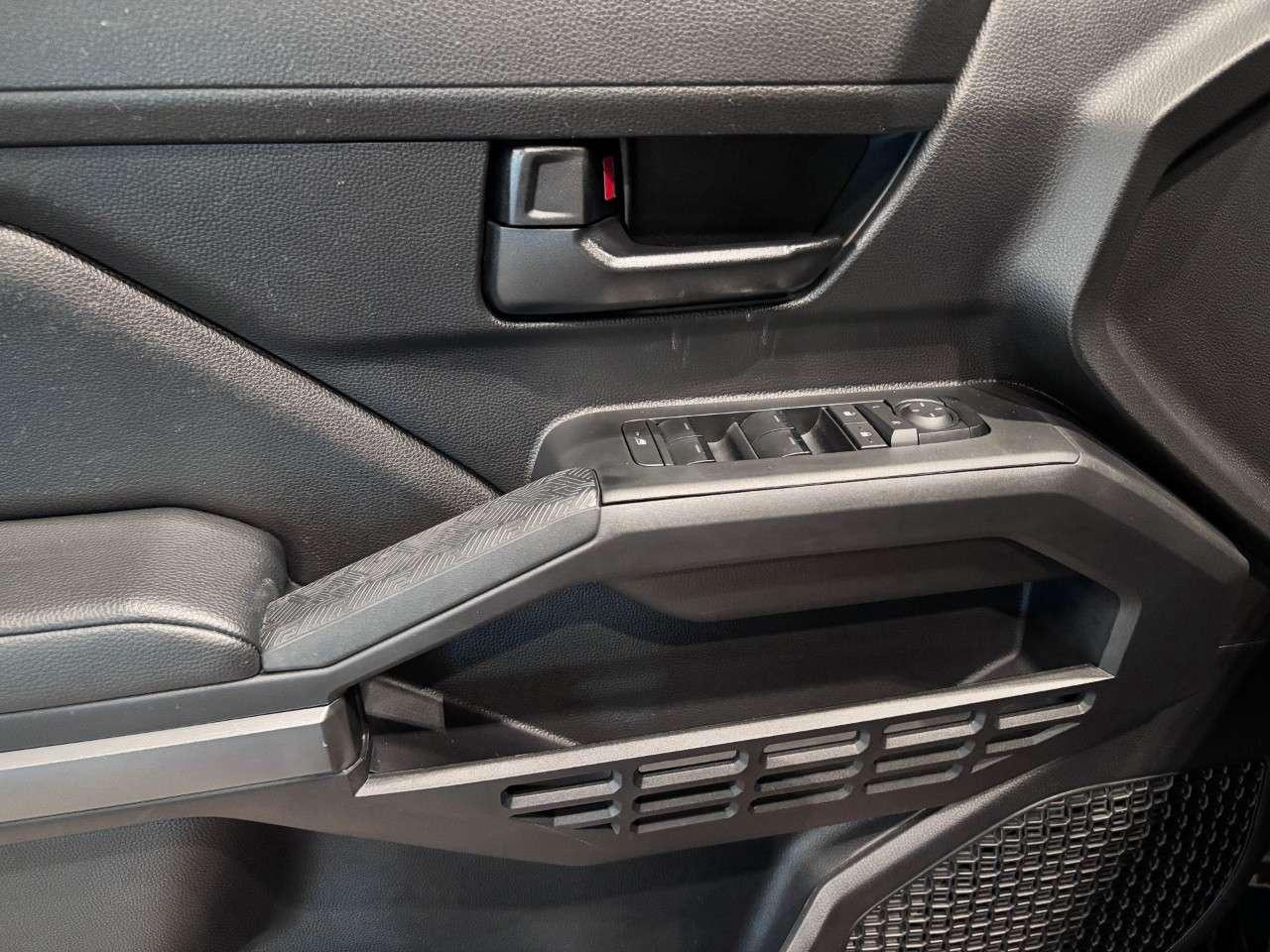 2024 Toyota Tacoma 4x4 Double Cab Auto Photo