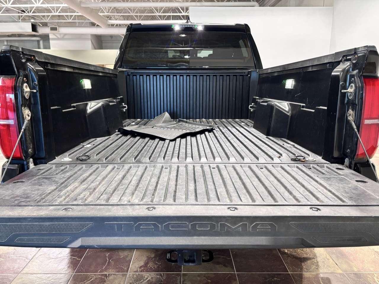 2024 Toyota Tacoma 4x4 Double Cab Auto Photo