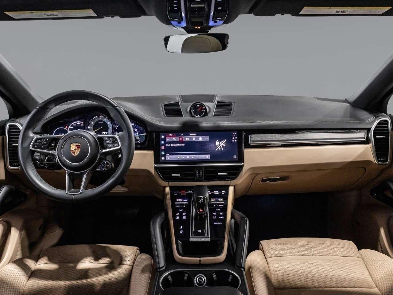 2023 Porsche Cayenne E-Hybrid Coupe Platinum Edition Photo