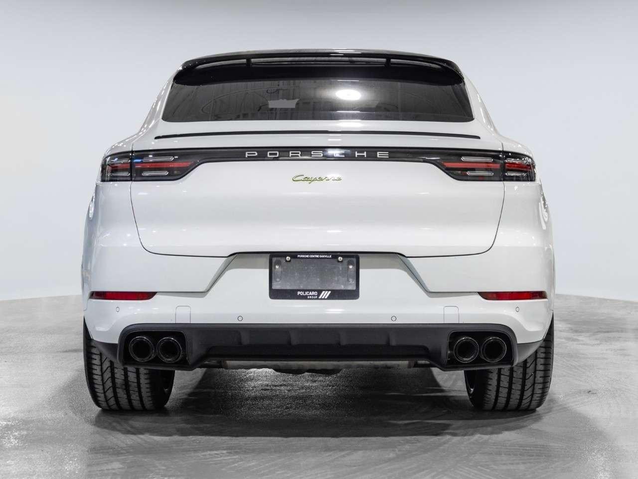 2023 Porsche Cayenne E-Hybrid Coupe Platinum Edition Photo4
