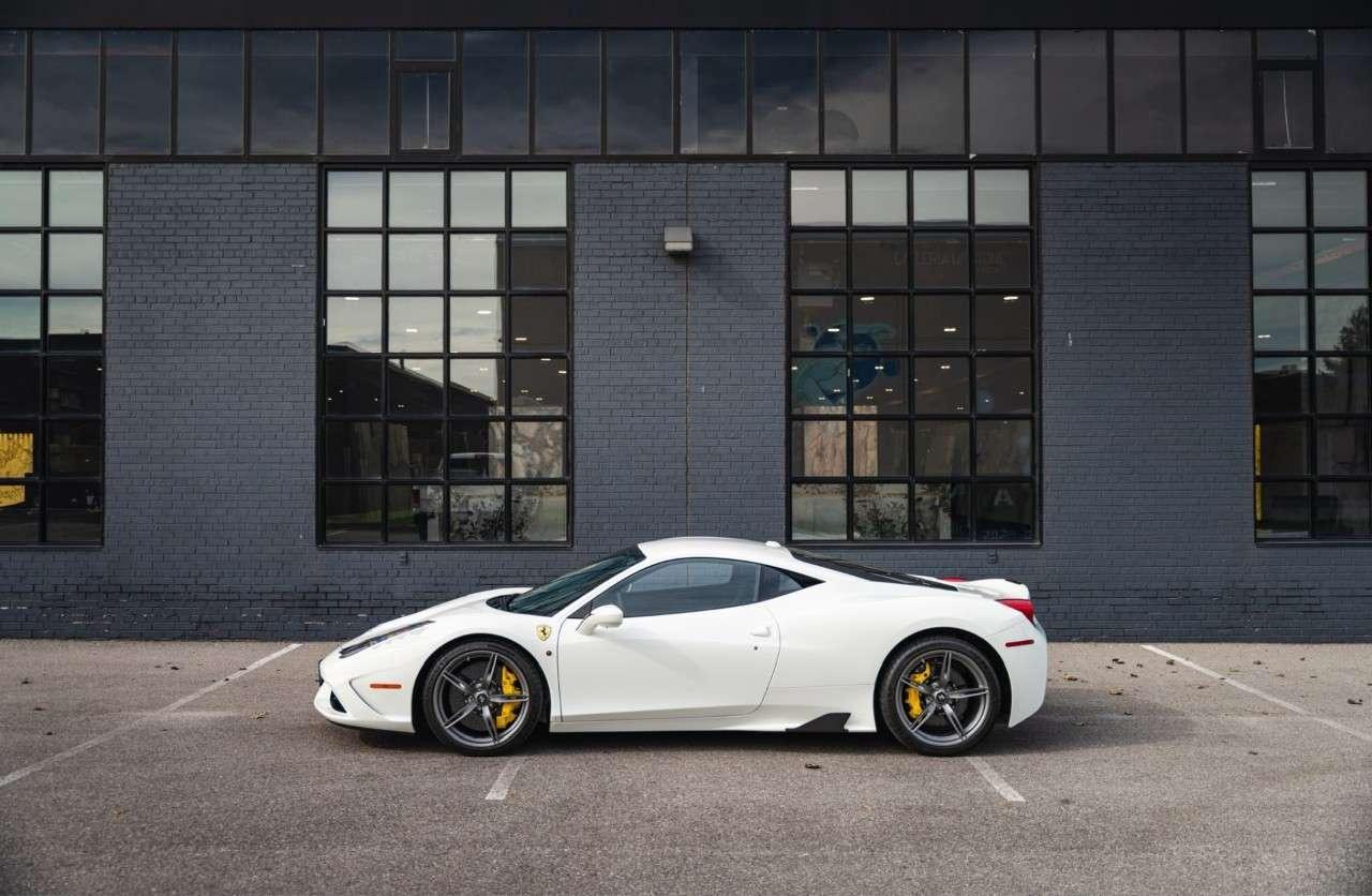 2015 Ferrari 458 2dr Cpe Speciale Photo