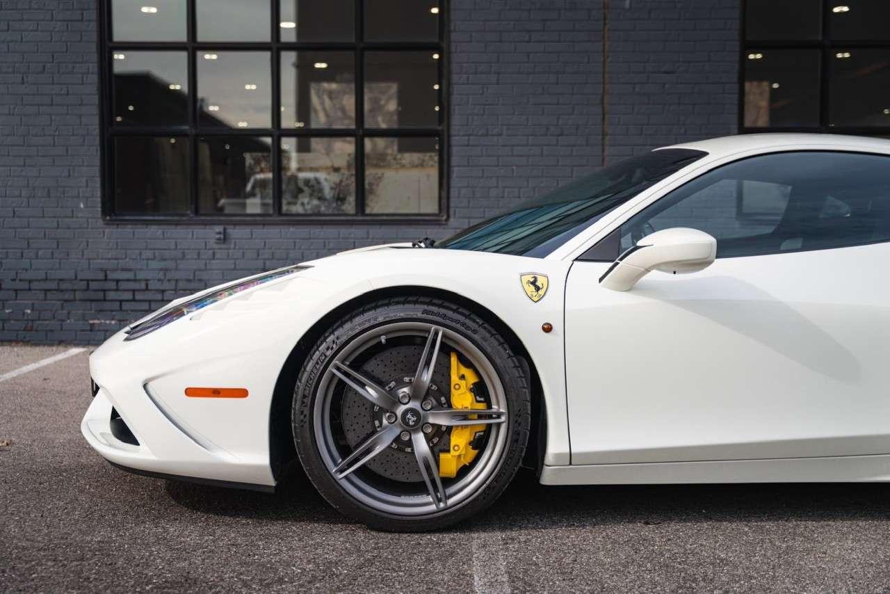 2015 Ferrari 458 2dr Cpe Speciale Photo