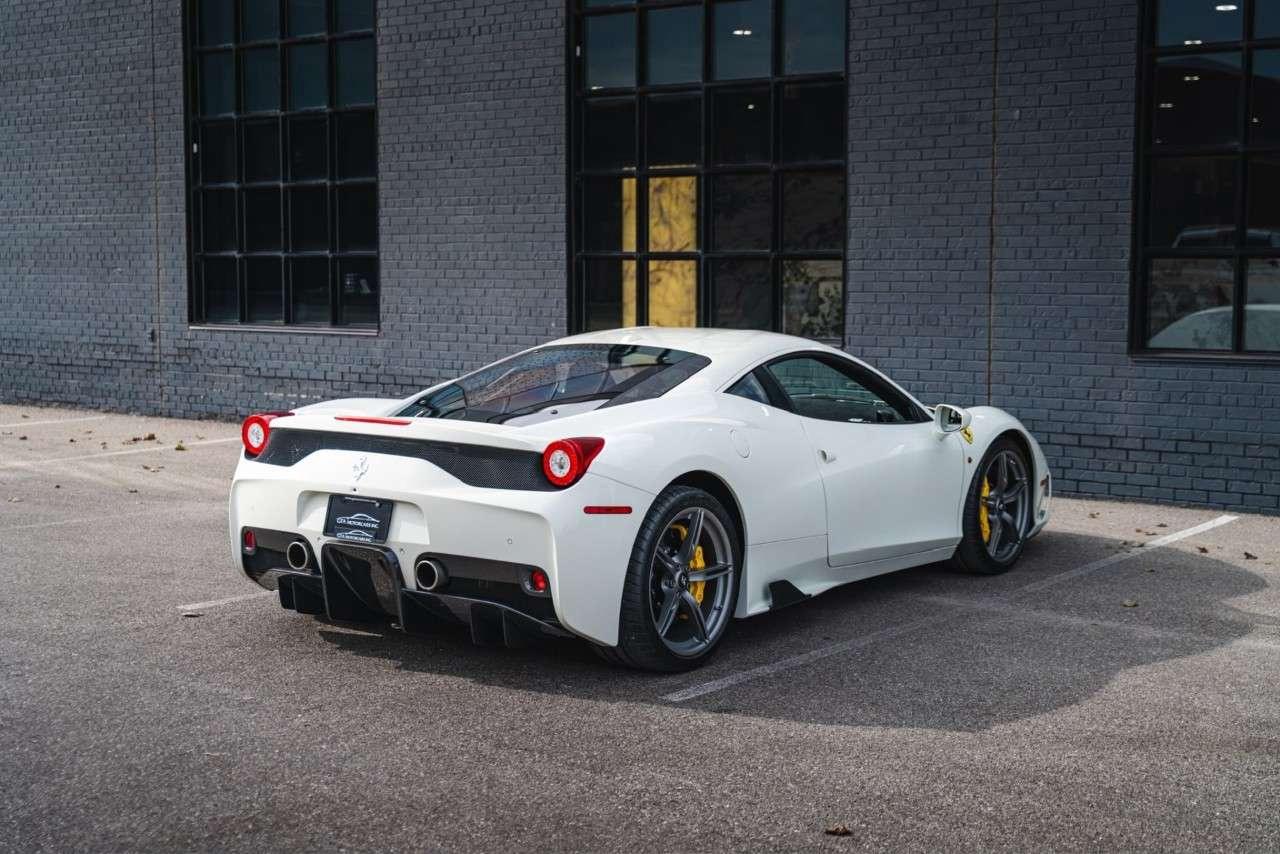 2015 Ferrari 458 2dr Cpe Speciale Photo
