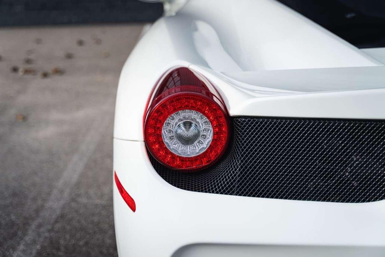 2015 Ferrari 458 2dr Cpe Speciale Photo