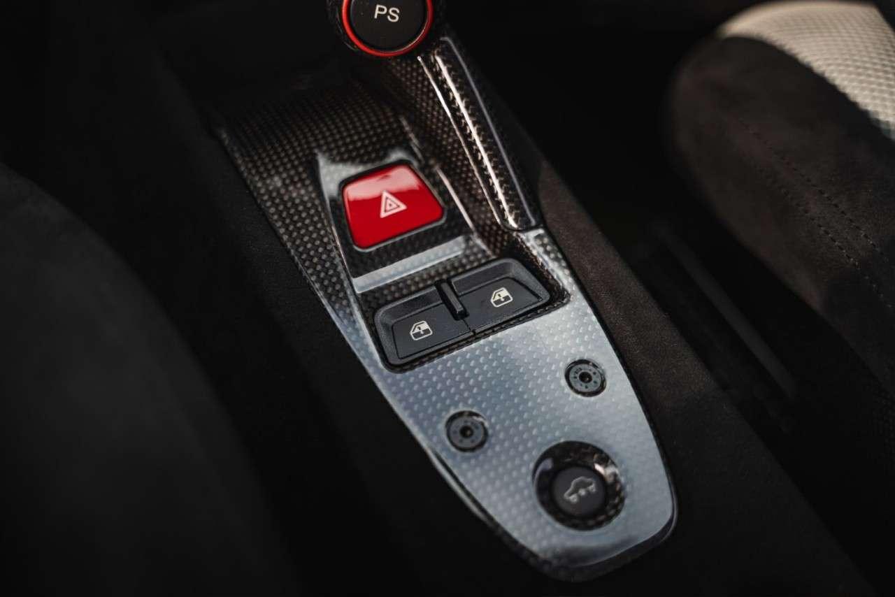 2015 Ferrari 458 2dr Cpe Speciale Photo