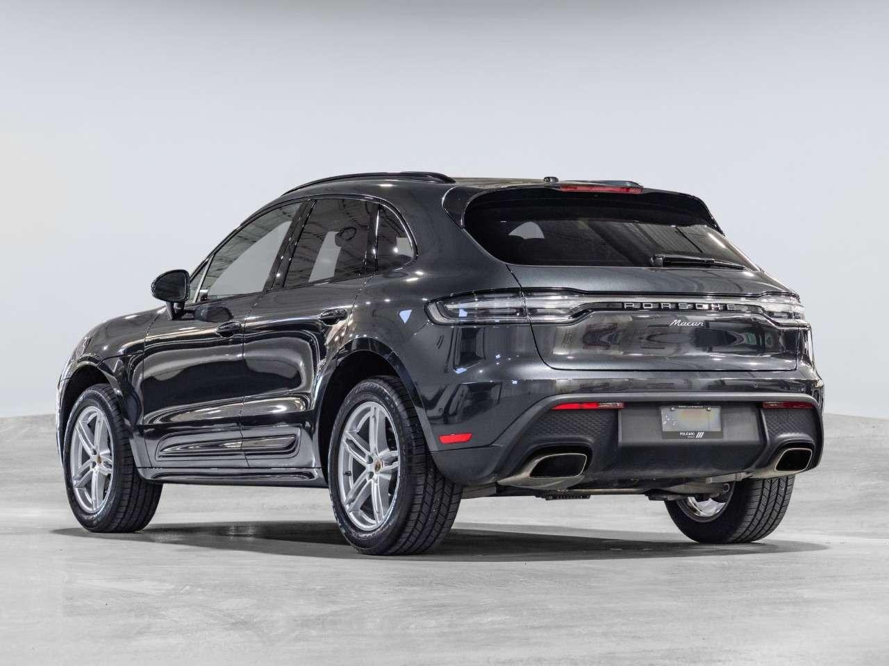 2023 Porsche Macan Macan Photo