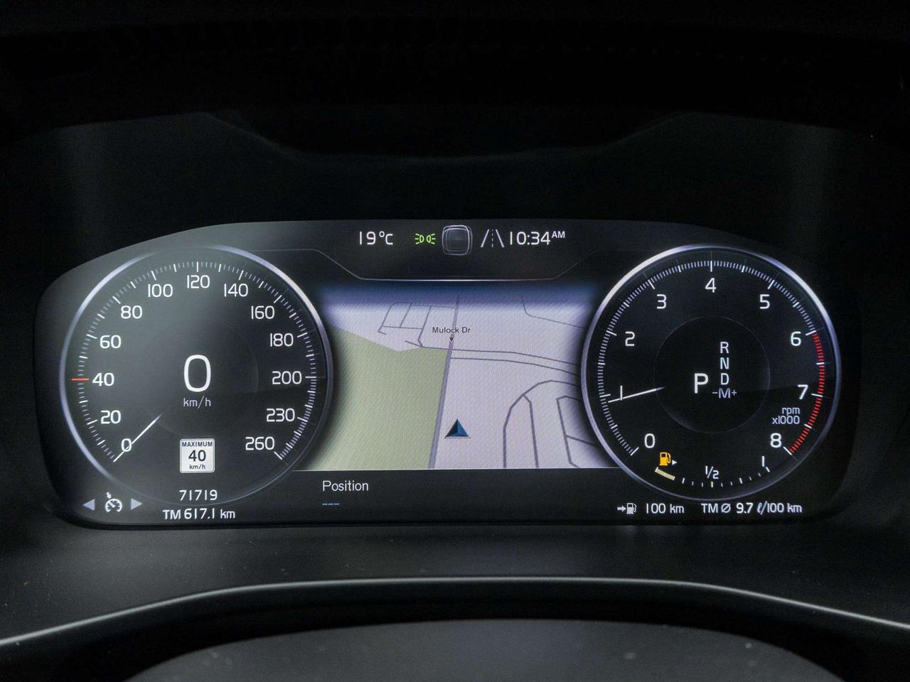 2022 Volvo XC40 MOMENTUM^Pano Roof^Navi^Premium Pack^fr 2.99%* Photo