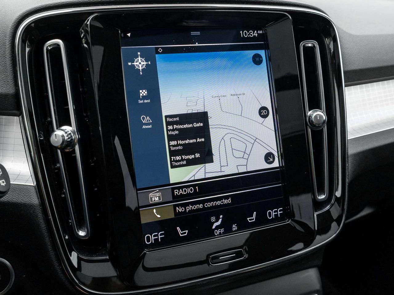 2022 Volvo XC40 MOMENTUM^Pano Roof^Navi^Premium Pack^fr 2.99%* Photo