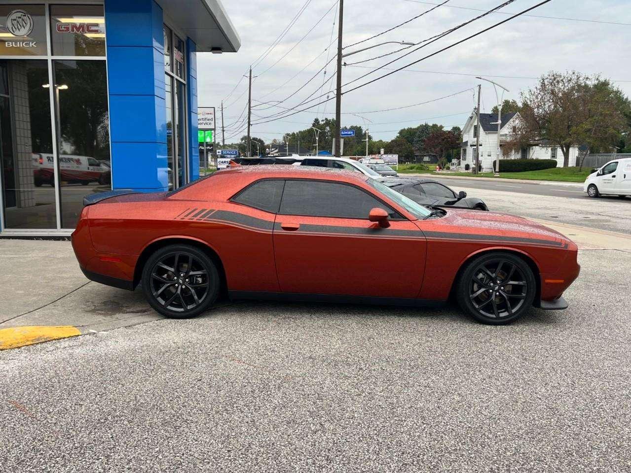 2021 Dodge Challenger GT ONE OWNER ACCIDENT FREE Photo3
