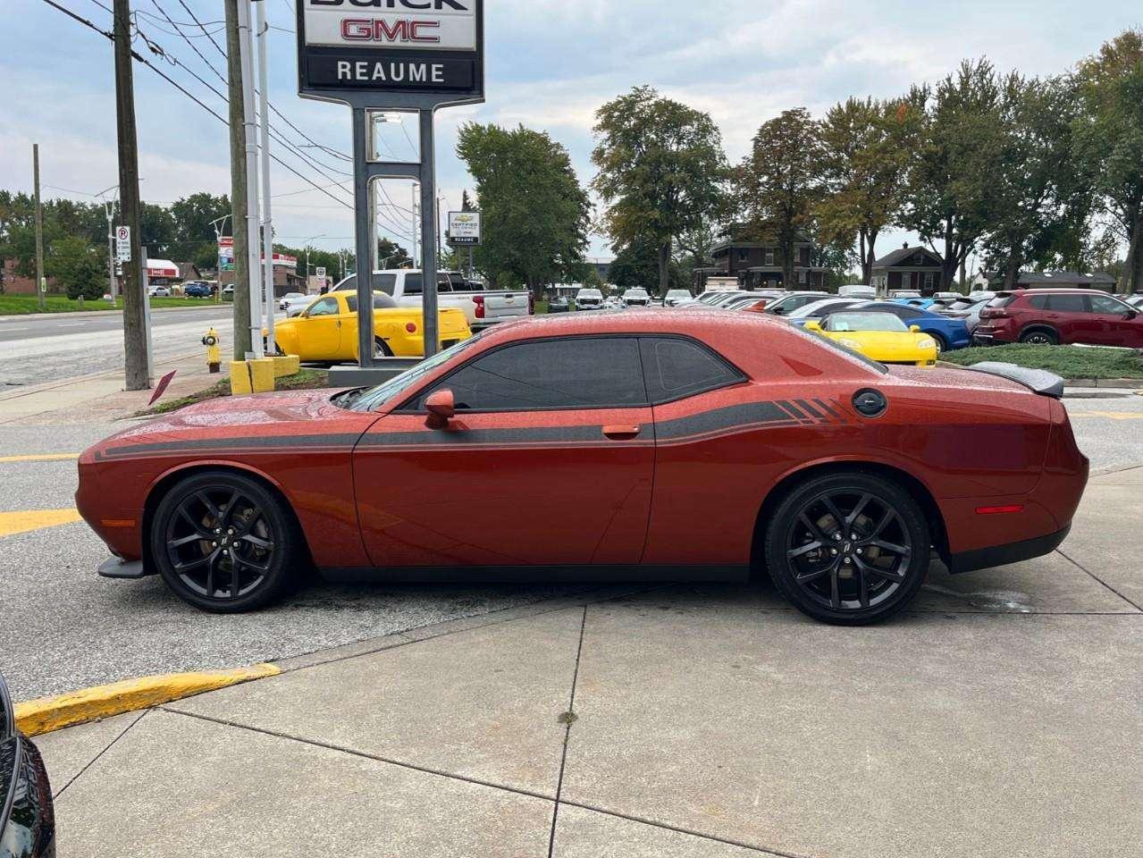 2021 Dodge Challenger GT ONE OWNER ACCIDENT FREE Photo