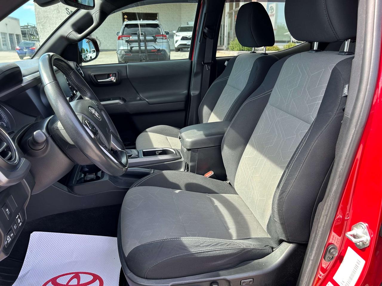 2022 Toyota Tacoma TRD Sport   ONE OWNER Photo