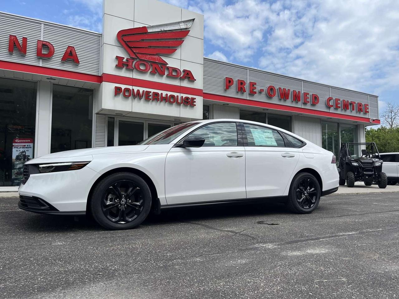 2025 Honda Accord SE CVT Photo