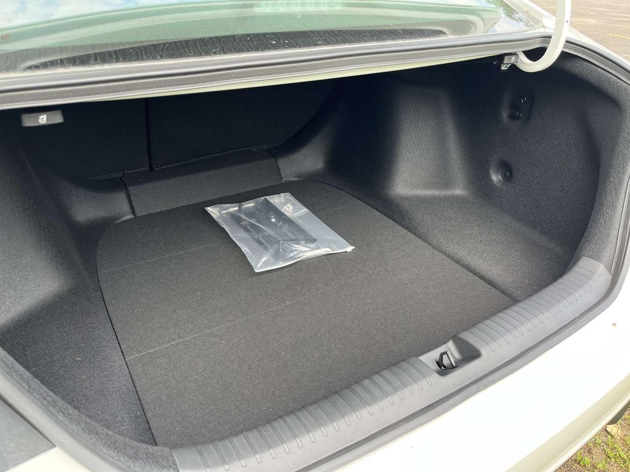 2025 Honda Accord SE CVT Photo