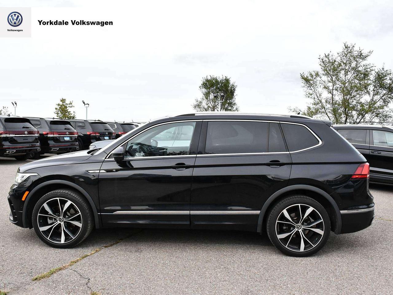 2022 Volkswagen Tiguan 4Motion Photo2