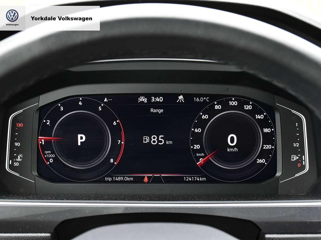 2022 Volkswagen Tiguan 4Motion Photo