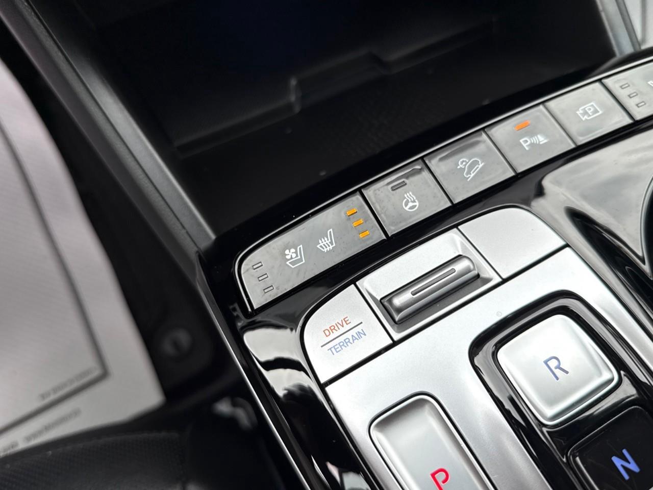 2023 Hyundai Tucson Hybrid Ultimate 4dr All-Wheel Drive Photo
