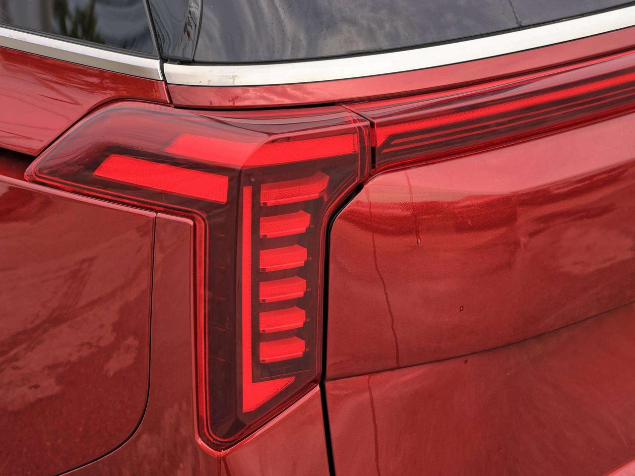 2026 Kia Carnival EX+ Photo