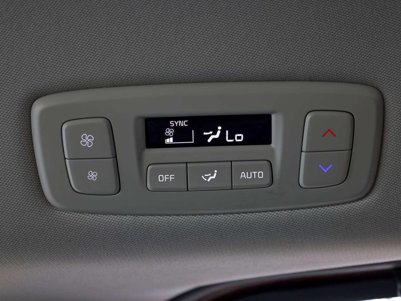 2026 Kia Carnival EX+ Photo