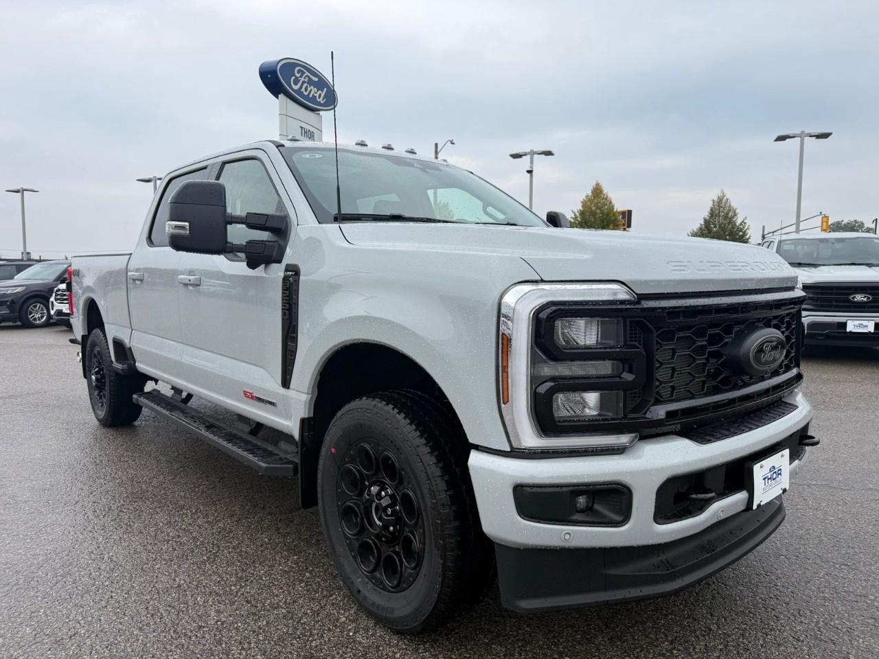 2026 Ford SUPER DUTY F-250 SRW  Photo5