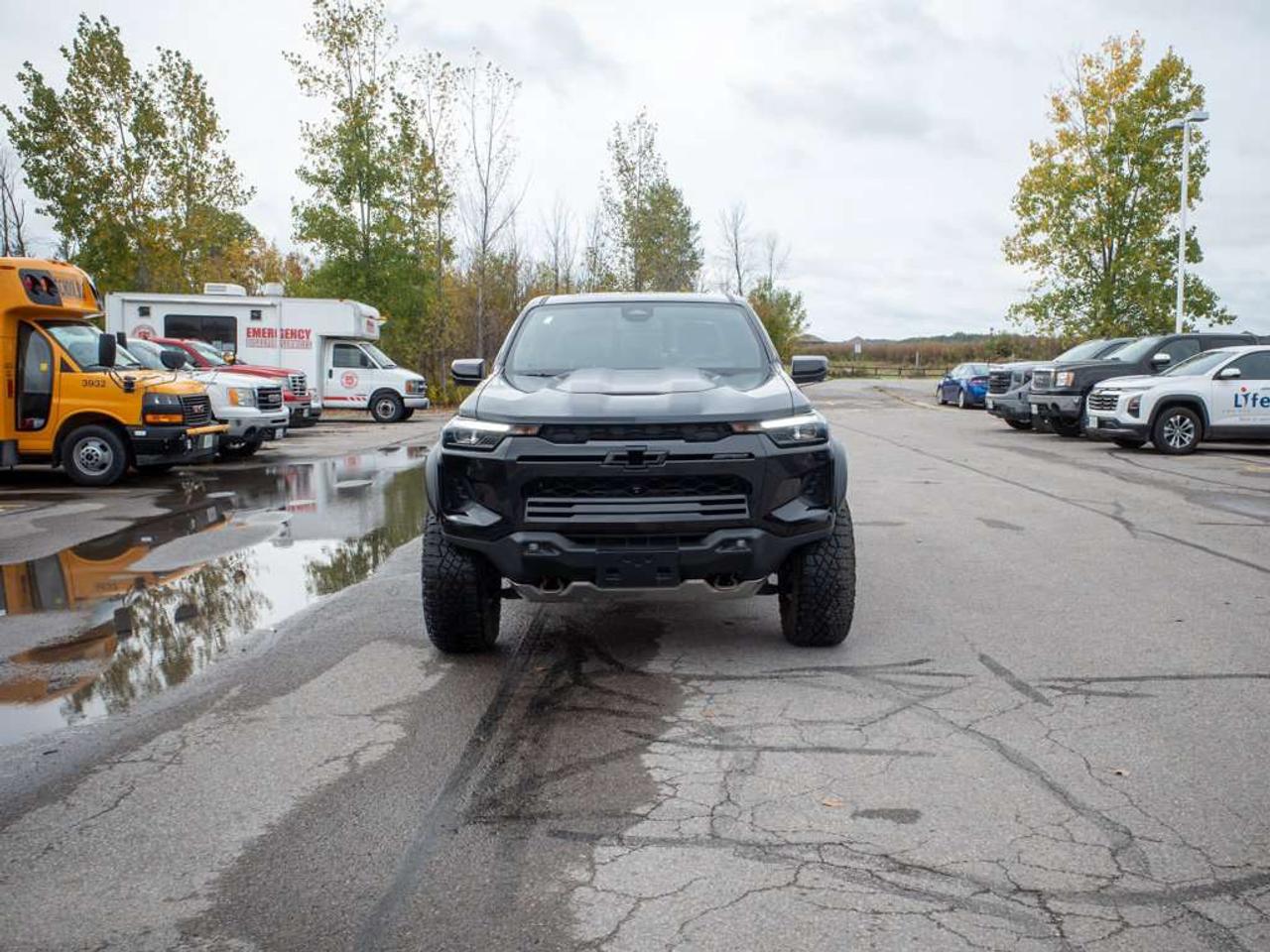 2024 Chevrolet Colorado 4WD ZR2 - Lane Keeping Assist   Active Suspension Photo