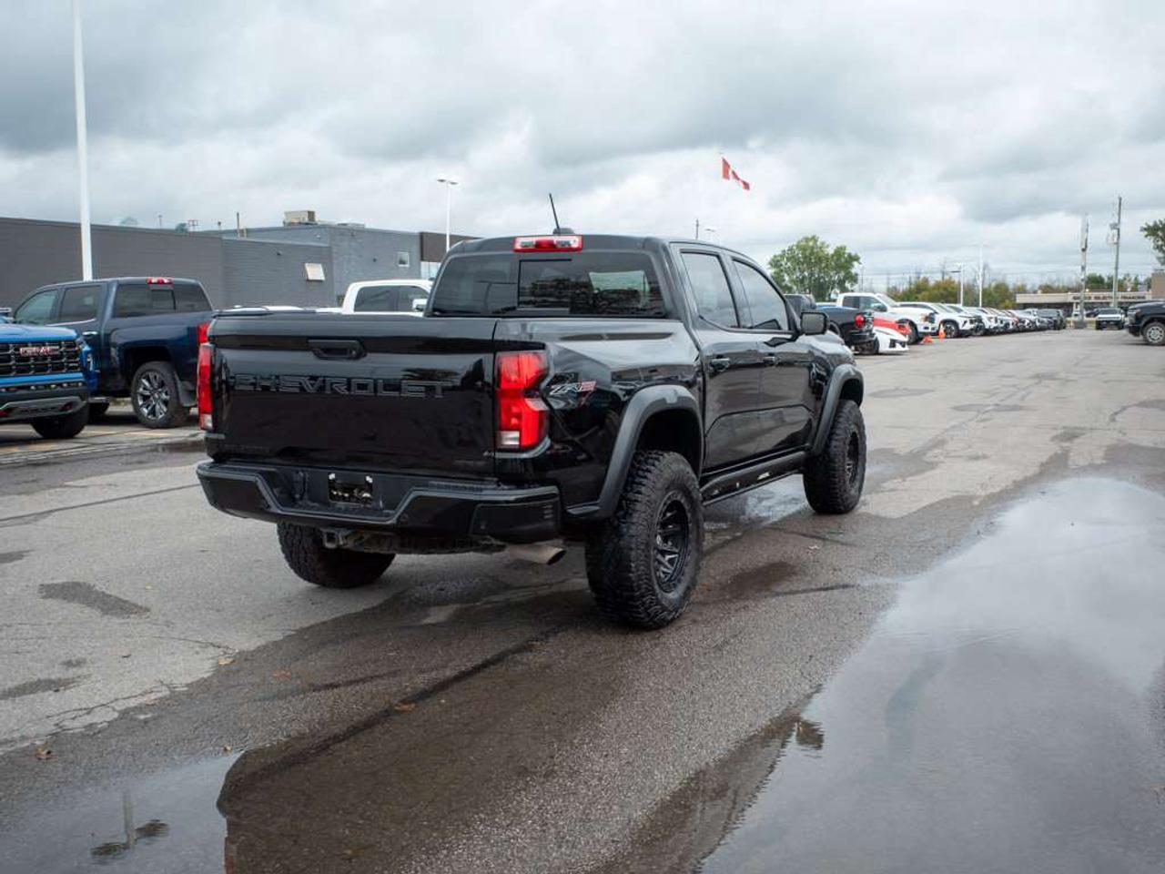 2024 Chevrolet Colorado 4WD ZR2 - Lane Keeping Assist   Active Suspension Photo