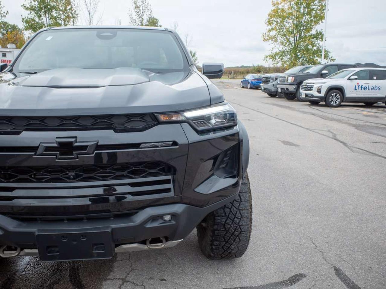 2024 Chevrolet Colorado 4WD ZR2 - Lane Keeping Assist   Active Suspension Photo