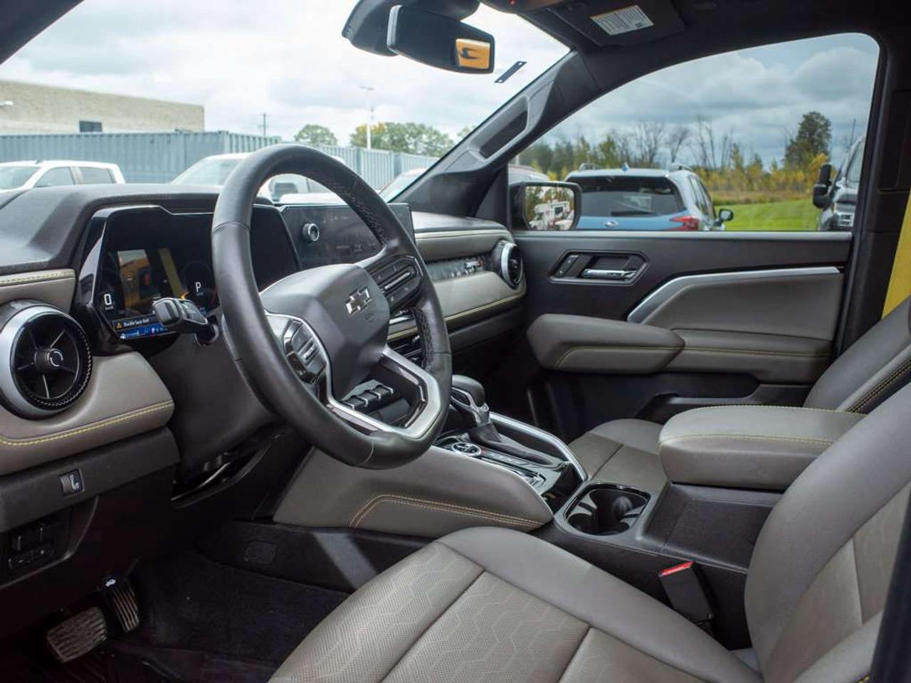 2024 Chevrolet Colorado 4WD ZR2 - Lane Keeping Assist   Active Suspension Photo