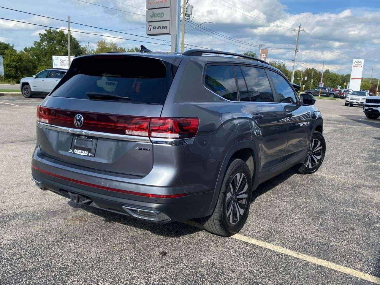 2024 Volkswagen Atlas Comfortline 2.0 TSI 4MOTION Photo