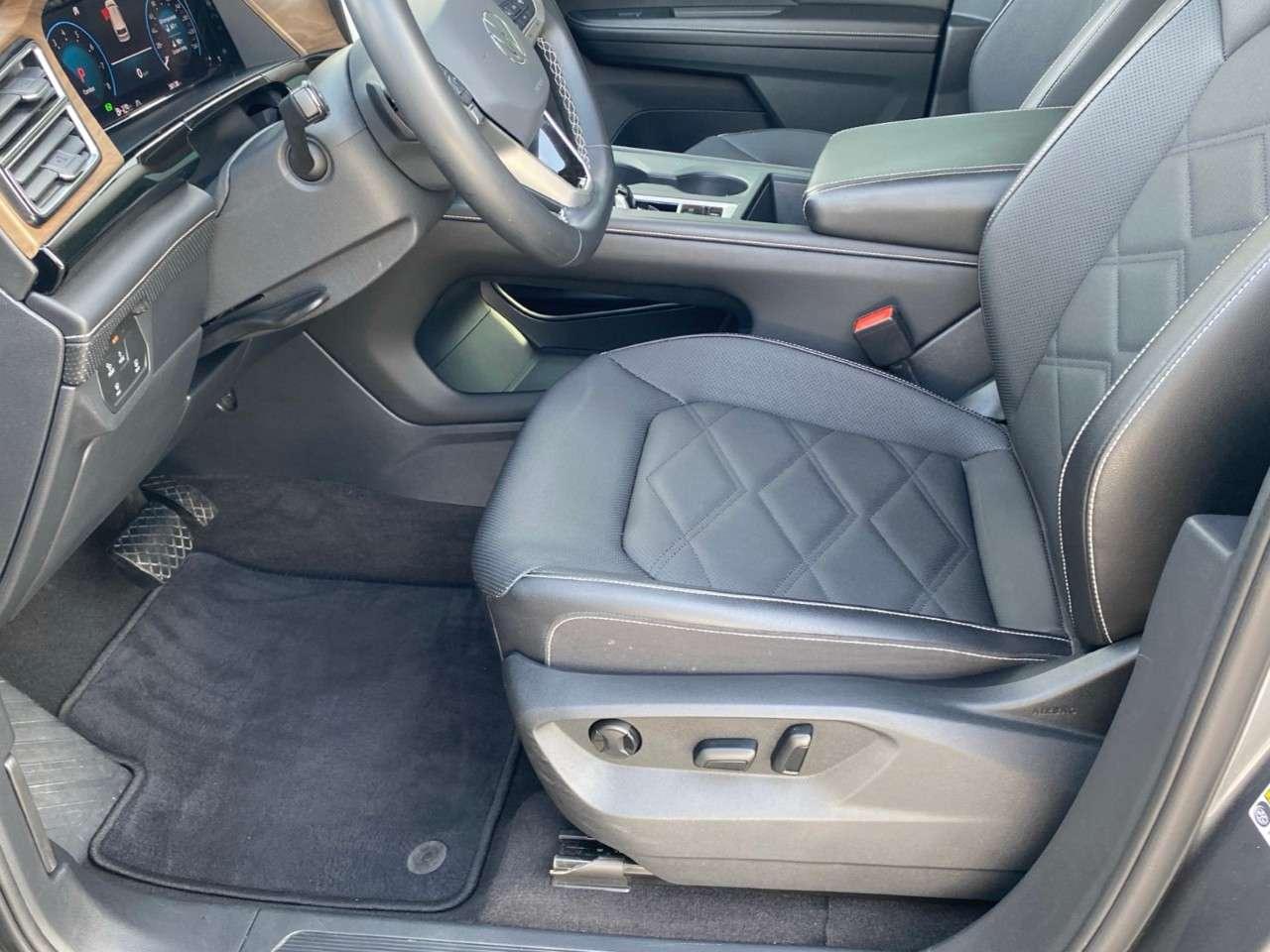 2024 Volkswagen Atlas Comfortline 2.0 TSI 4MOTION Photo