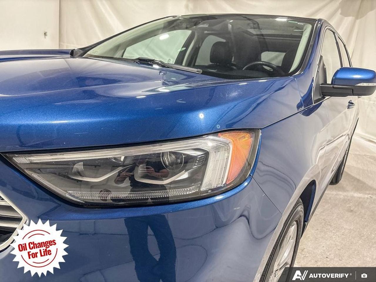 2022 Ford Edge Titanium AWD Photo