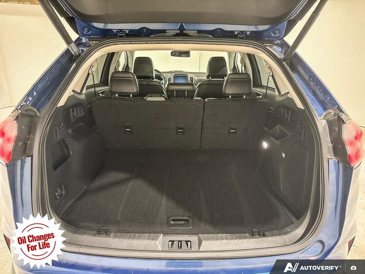 2022 Ford Edge Titanium AWD Photo