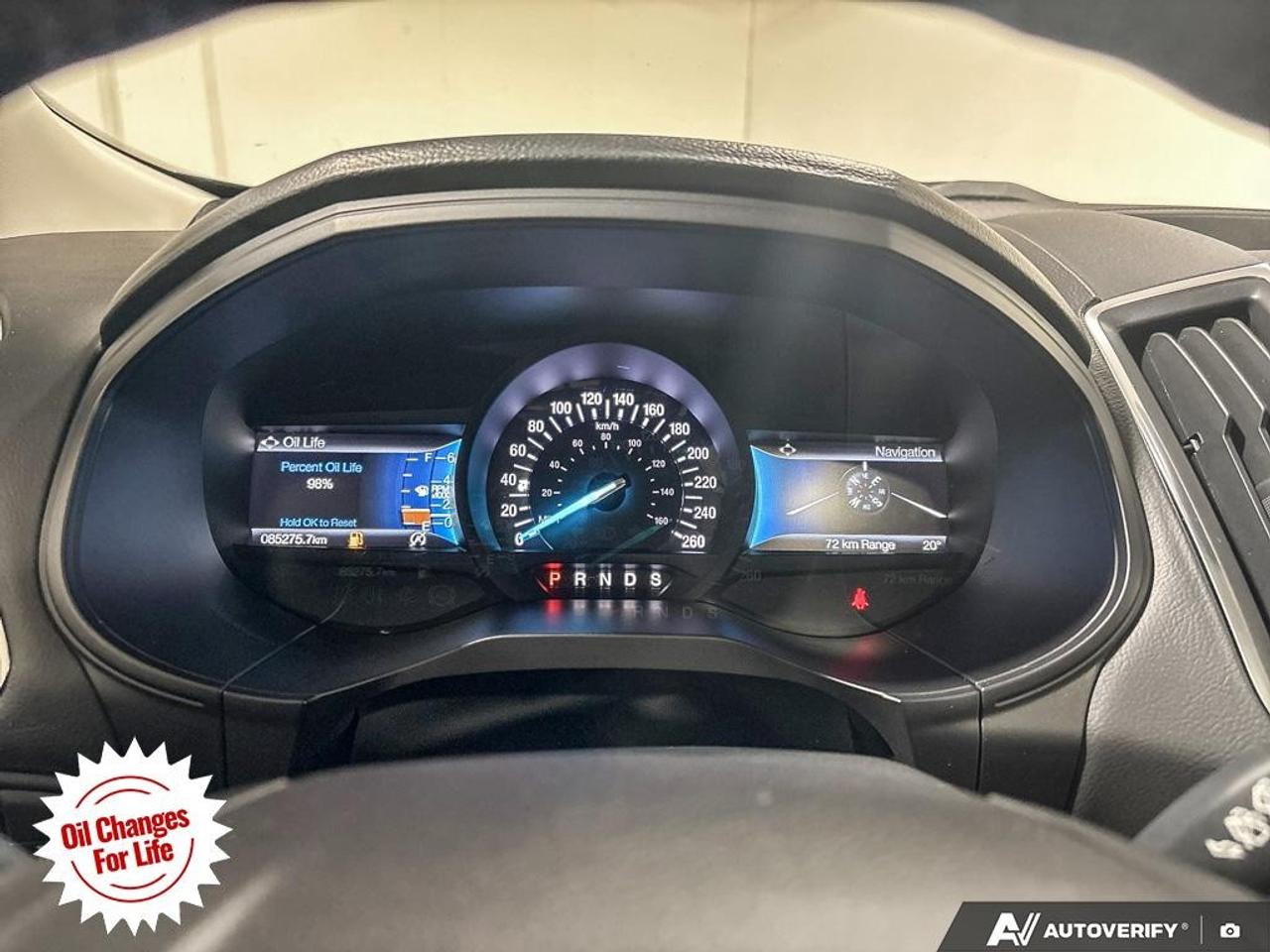 2022 Ford Edge Titanium AWD Photo