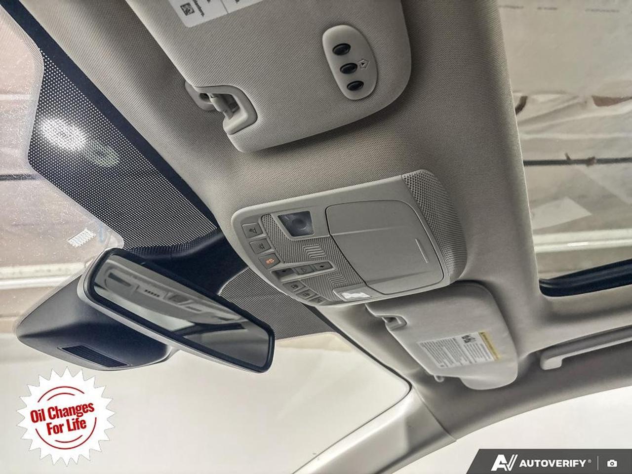 2022 Ford Edge Titanium AWD Photo