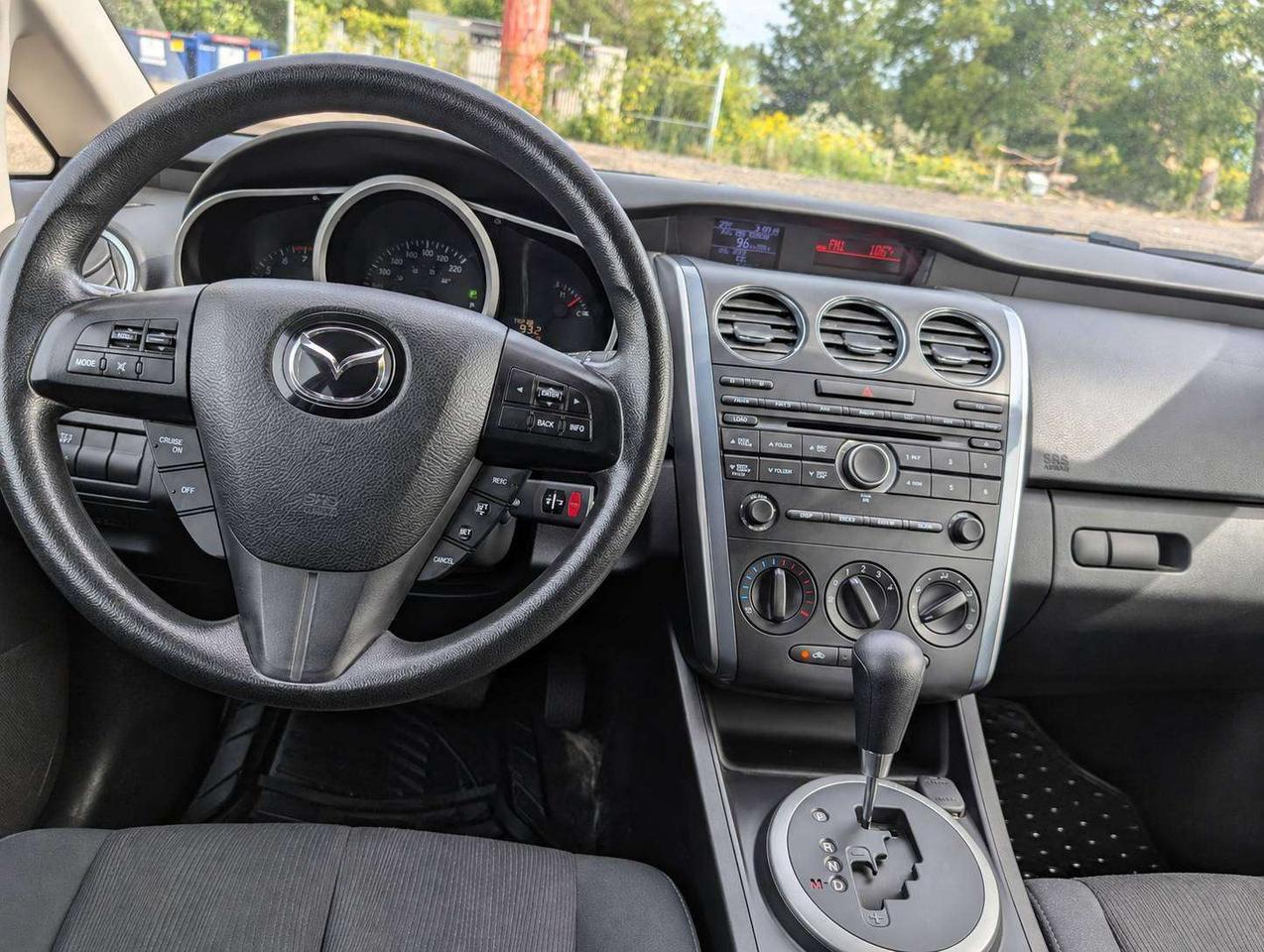 2010 Mazda CX-7 GX (No Accidents) Photo