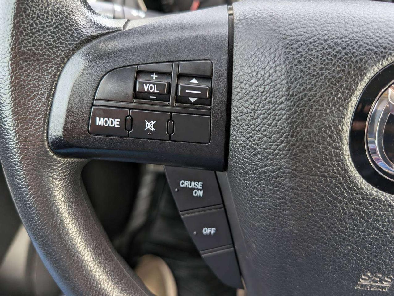 2010 Mazda CX-7 GX (No Accidents) Photo