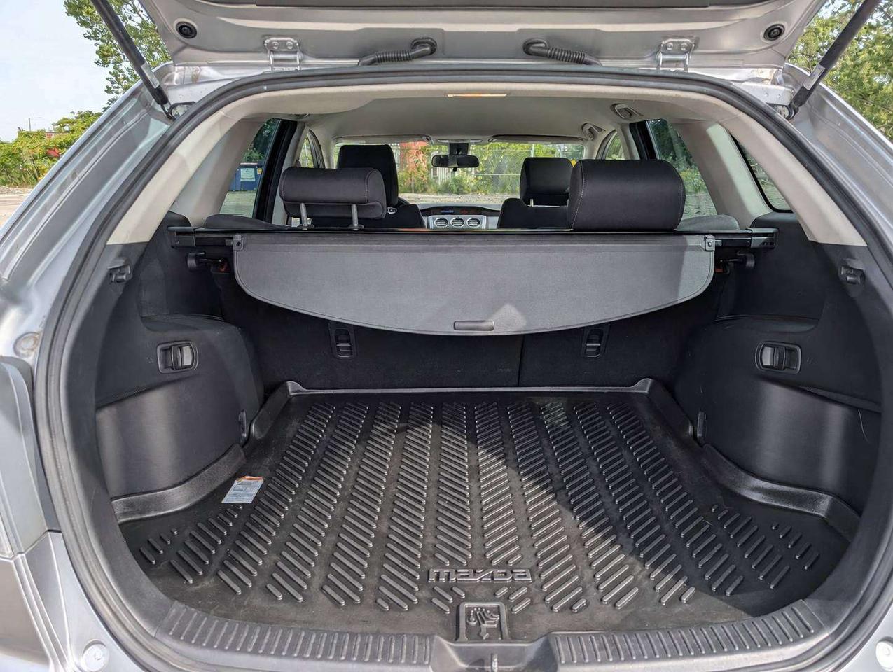 2010 Mazda CX-7 GX (No Accidents) Photo