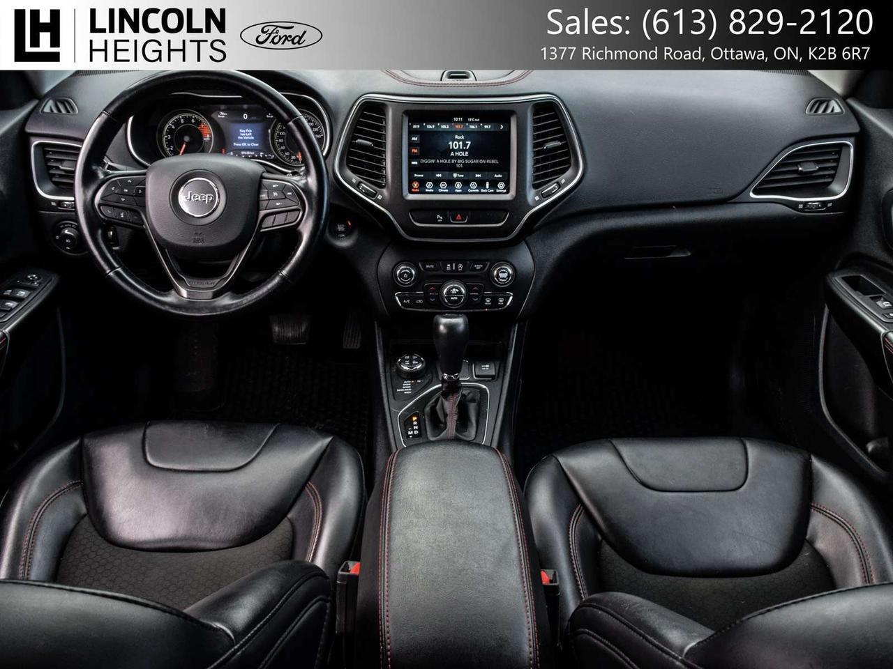2021 Jeep Cherokee Trailhawk Photo