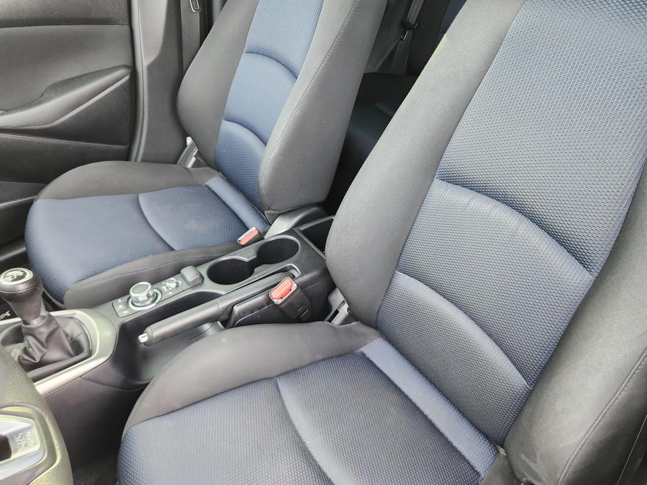 2020 Toyota Yaris Base 5dr Hatchback Photo