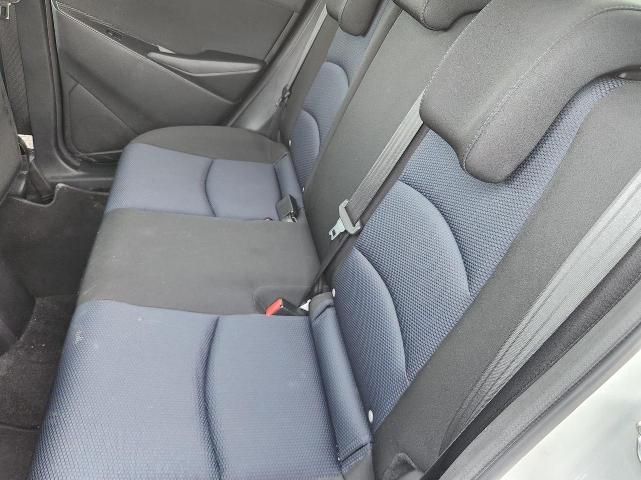 2020 Toyota Yaris Base 5dr Hatchback Photo