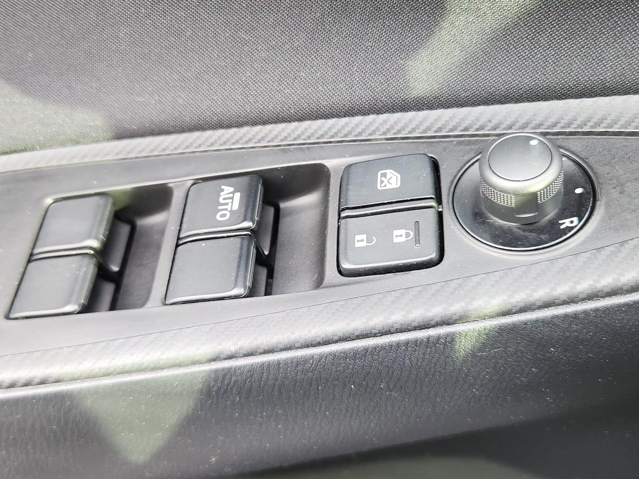 2020 Toyota Yaris Base 5dr Hatchback Photo