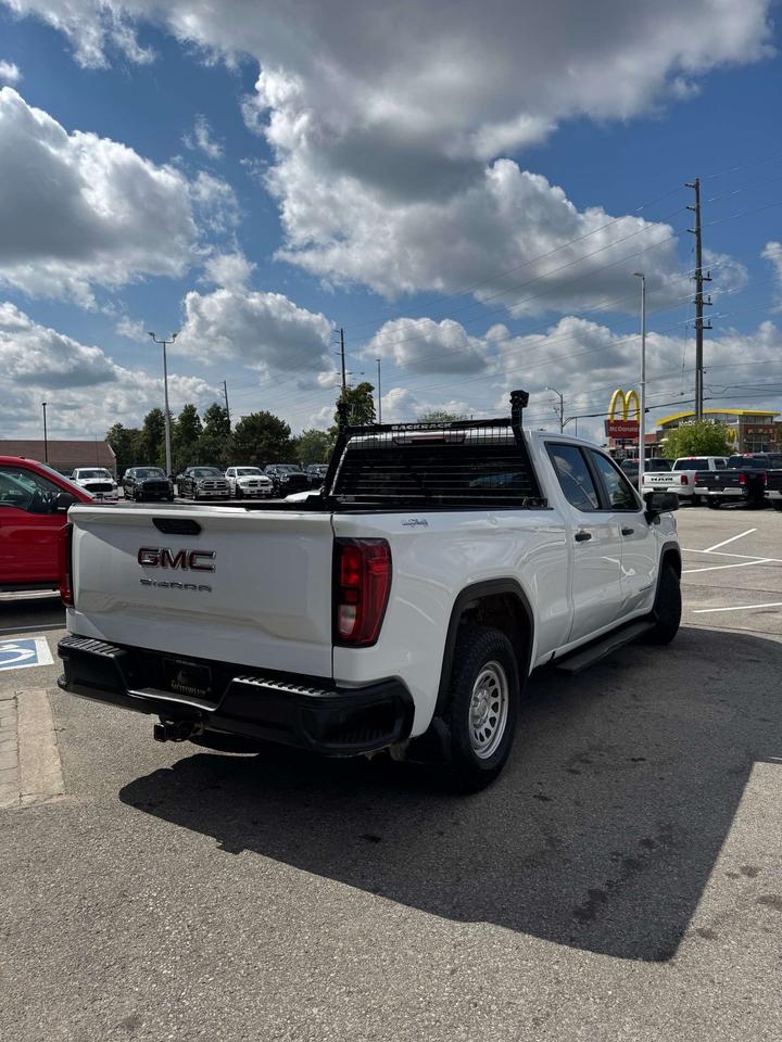 2019 GMC Sierra 1500 4WD Crew Cab 157 6'6 Box Photo
