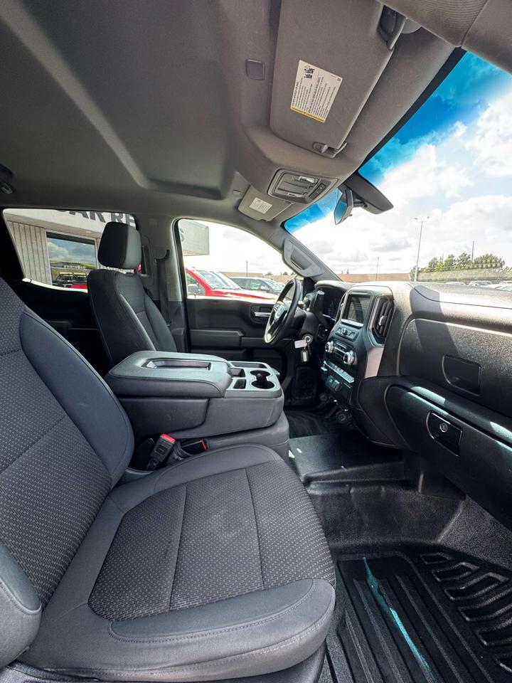 2019 GMC Sierra 1500 4WD Crew Cab 157 6'6 Box Photo