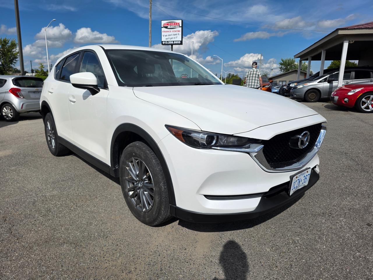 2017 Mazda CX-5 GS (A6) 4dr Front-Wheel Drive Sport Utility Photo0