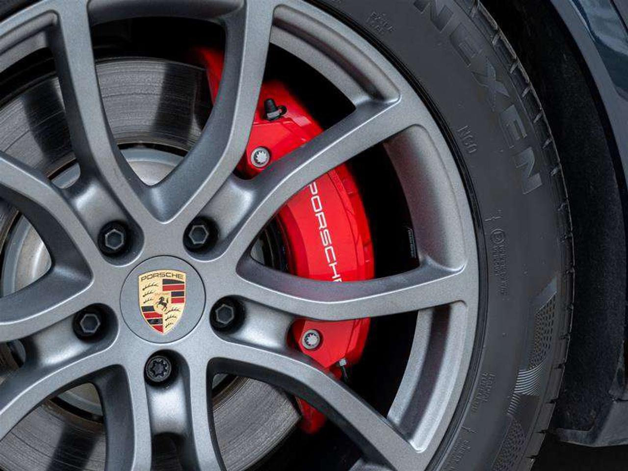 2025 Porsche Cayenne S Coupe AWD 2 Sets of Tires Premium Package Plus Off-Road Pkg Rear Axle Steering, 21 Cayenne Exclus Photo