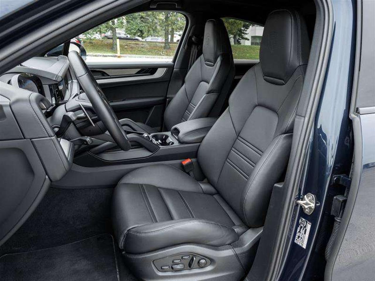 2025 Porsche Cayenne S Coupe AWD 2 Sets of Tires Premium Package Plus Off-Road Pkg Rear Axle Steering, 21 Cayenne Exclus Photo