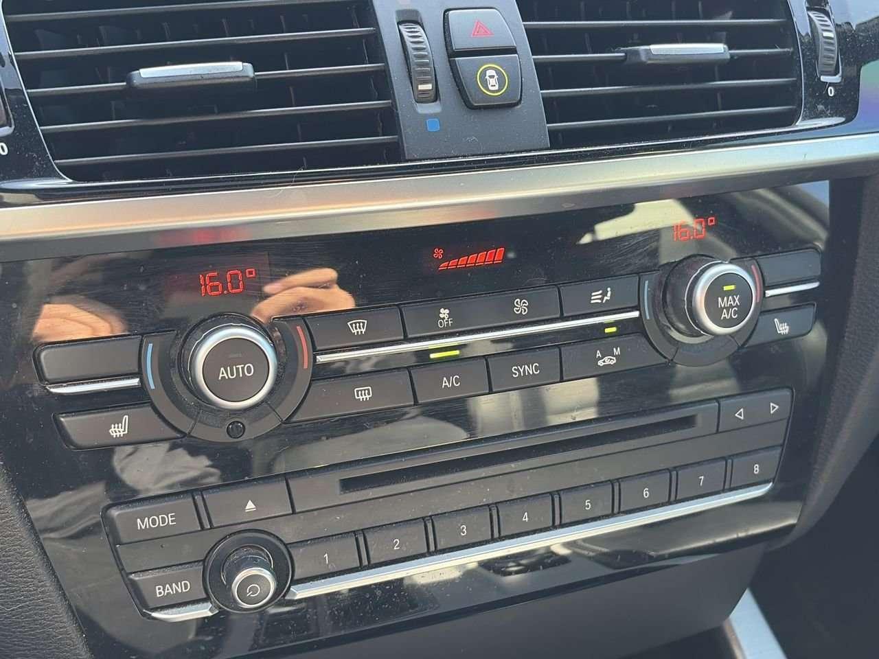 2016 BMW X4 M40i FINANCED PRICE ADVERTISED   SUNROOF   HEAT SEATS   BLINDSPOT MONITOR   BLUETOOTH CONNECTION Photo