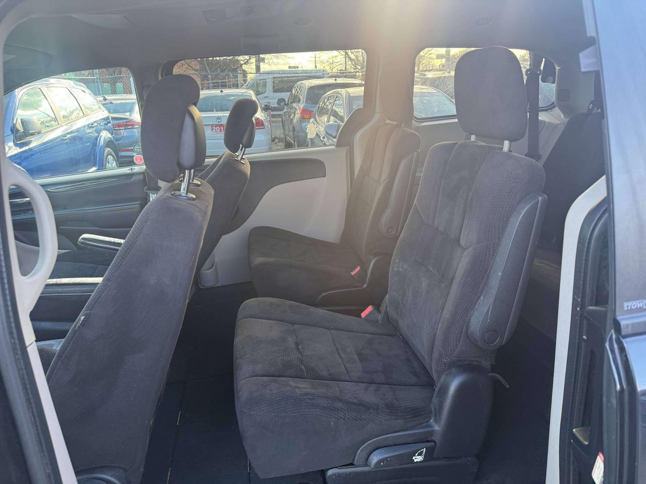 2014 Dodge Grand Caravan *** 3 YEAR WARRANTY INCLUDED *** Photo
