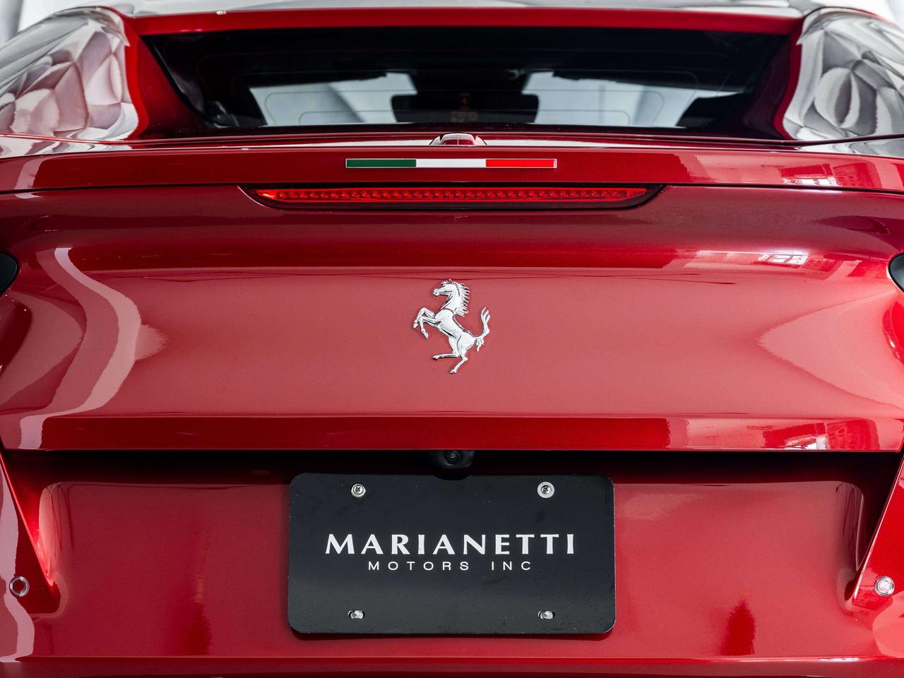 2021 Ferrari 812 GTS Photo