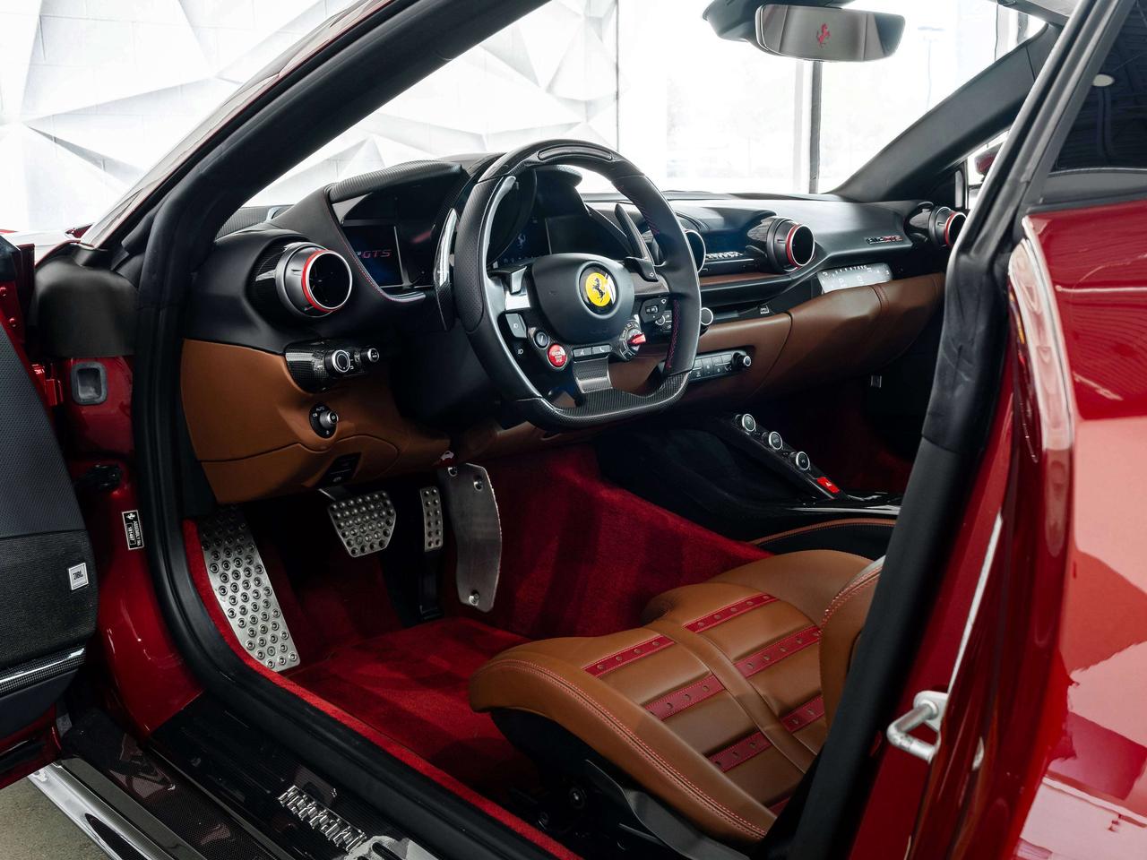 2021 Ferrari 812 GTS Photo